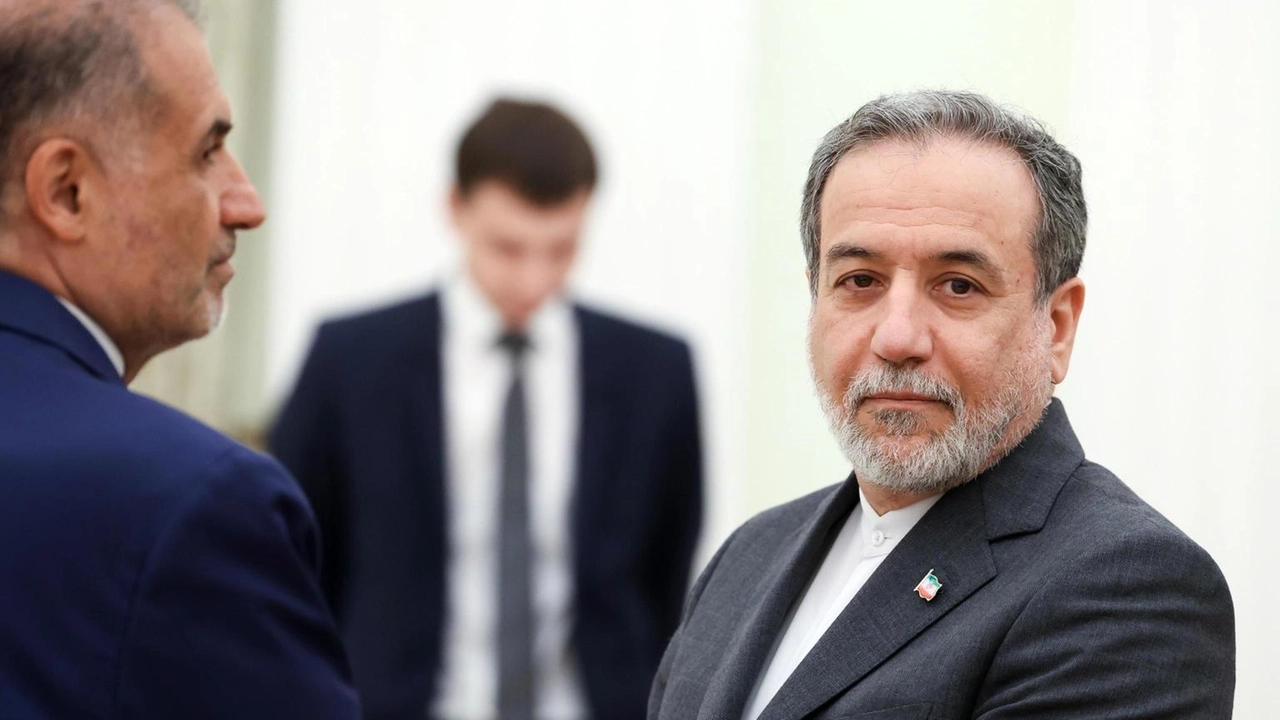 Il ministro Araghchi smentisce le voci a riguardo Il ministro Araghchi smentisce le voci a riguardo