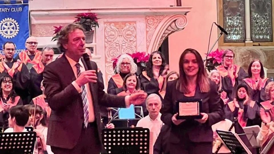 Sabato scorso il Complesso di San Francesco a Lucca ha ospitato il concerto "Sogno d’Or", organizzato dal Rotary Club Lucca... Sabato scorso il Complesso di San Francesco a Lucca ha ospitato il concerto "Sogno d’Or", organizzato dal Rotary Club Lucca...