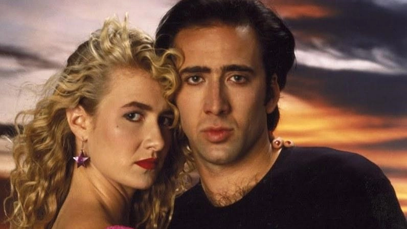 Nicolas Cage e Laura Dern in Cuore Selvaggio, Palma d’oro a Cannes. nel 1990: al Pecci oggi e domani in versione originale per la rassegna dedocata a David Lynch Nicolas Cage e Laura Dern in Cuore Selvaggio, Palma d’oro a Cannes. nel 1990: al Pecci oggi e domani in versione originale per la rassegna dedocata a David Lynch