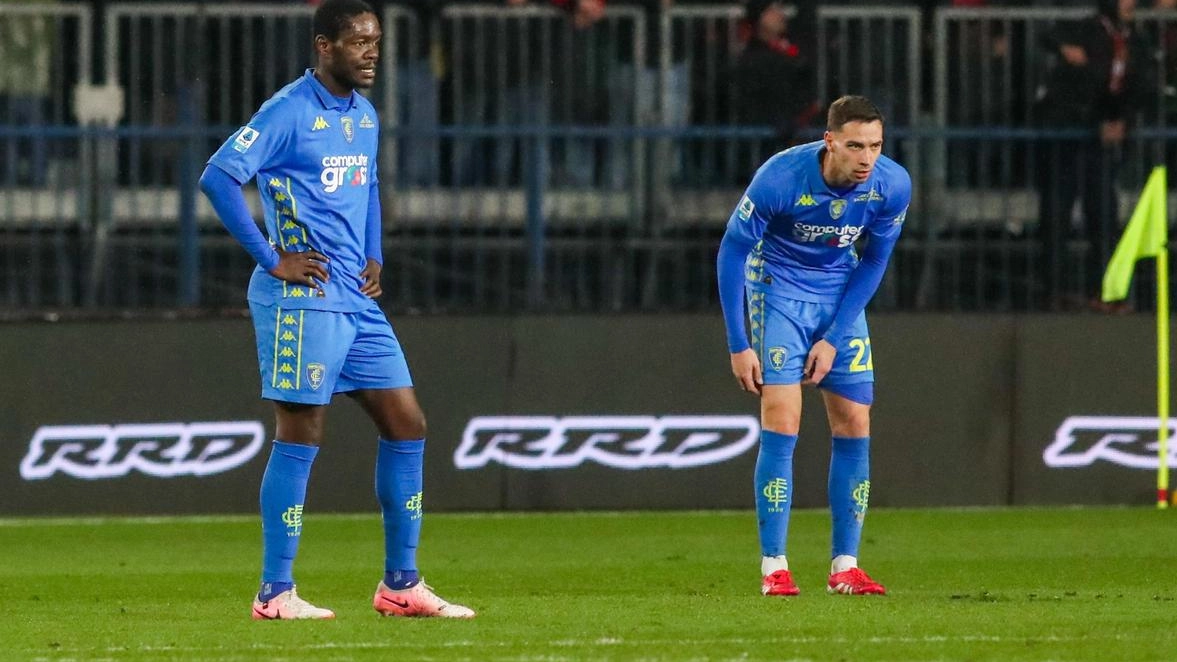 Amarezza per la squadra di D’Aversa, il palo di Colombo non basta (Davide Franco/FotocronacheGermogli) Amarezza per la squadra di D’Aversa, il palo di Colombo non basta (Davide Franco/FotocronacheGermogli)