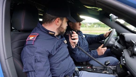Polizia al lavoro Polizia al lavoro