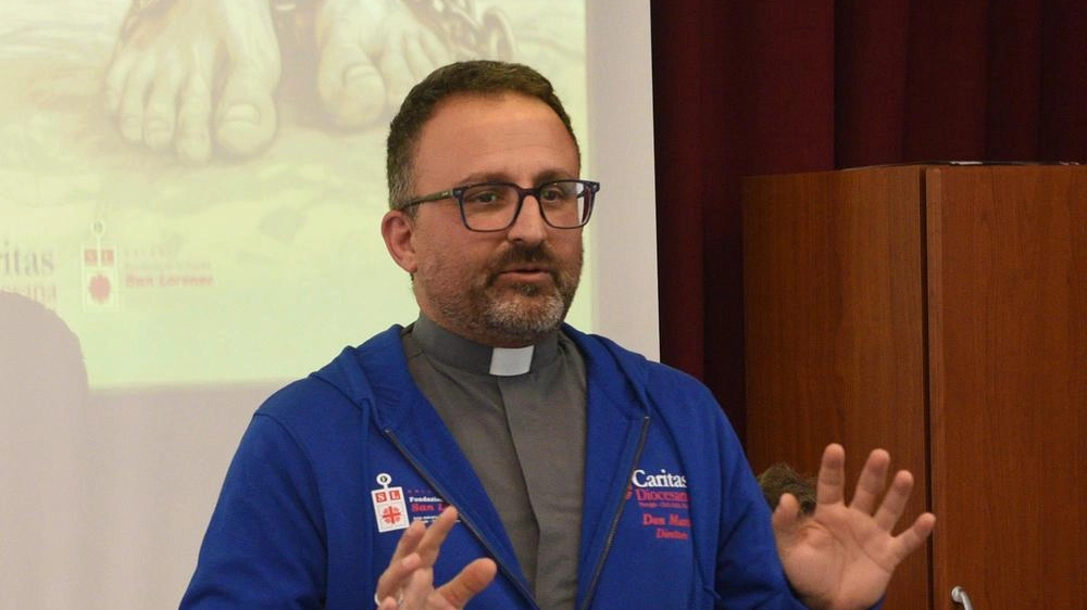 Incontro a Perugia per sensibilizzare gli anziani sull'azzardo e il sovraindebitamento. Don Briziarelli sottolinea l'importanza della prevenzione e della solidarietà nella comunità. Caritas promuove collaborazioni per affrontare la problematica. Incontro a Perugia per sensibilizzare gli anziani sull'azzardo e il sovraindebitamento. Don Briziarelli sottolinea l'importanza della prevenzione e della solidarietà nella comunità. Caritas promuove collaborazioni per affrontare la problematica.