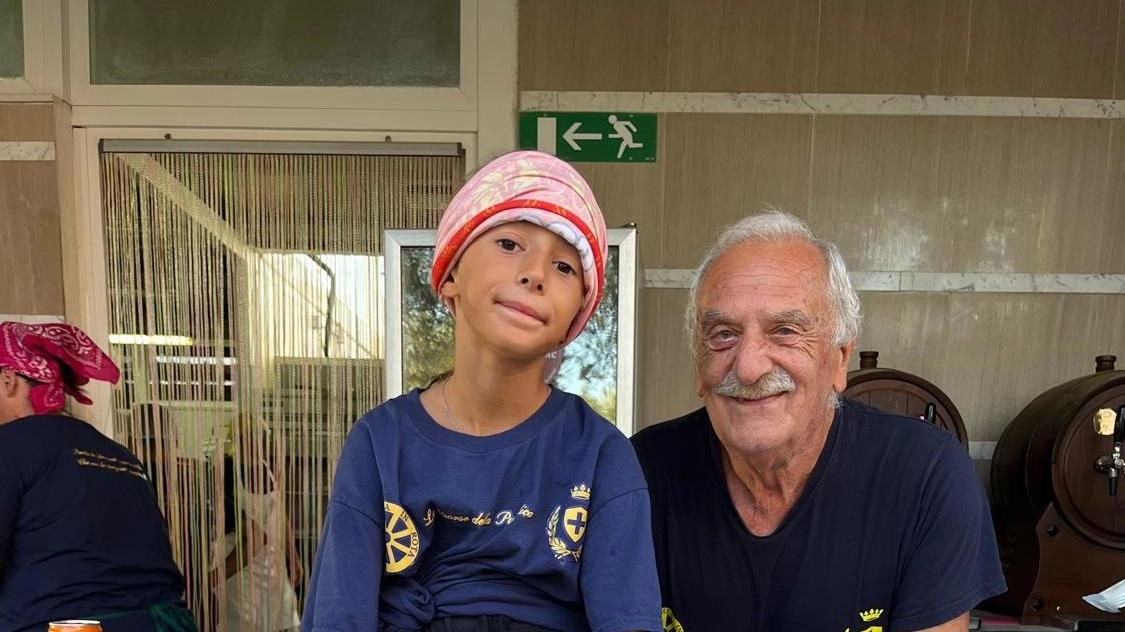 I volontari Anna e Paolo per Sagra del pescatore