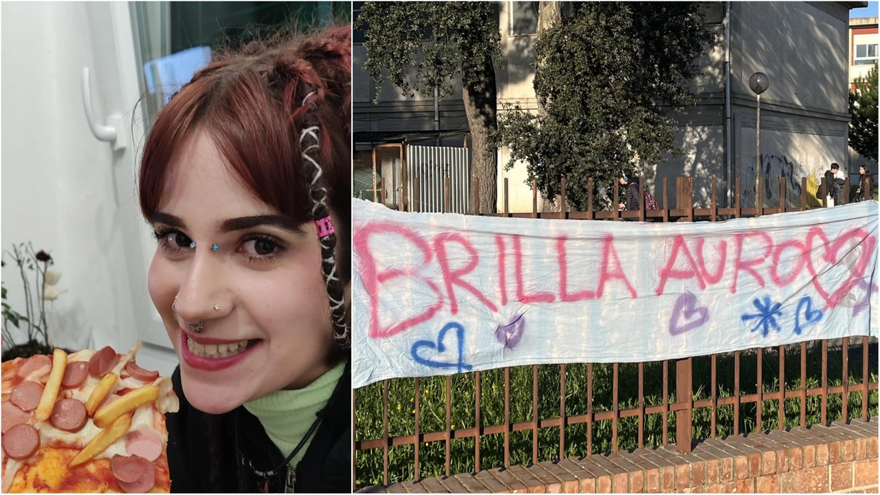 Aurora Bellini ha perso la vita a 19 anni mentre era in gita. Lo striscione dei compagni al "Geometri” del Polo Manetti Porciatti di Grosseto (Foto Aprili)