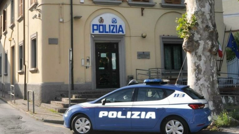 Il commissariato di Sarzana Il commissariato di Sarzana