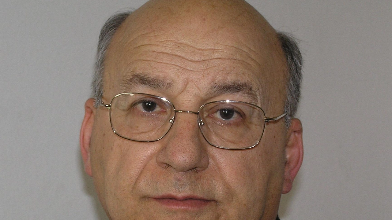 Il Compitese piange la scomparsa di don Giovanni Bruno Martini, 87 anni, ex parroco di varie chiese. I funerali si terranno oggi a Pieve di Compito. Il Compitese piange la scomparsa di don Giovanni Bruno Martini, 87 anni, ex parroco di varie chiese. I funerali si terranno oggi a Pieve di Compito.
