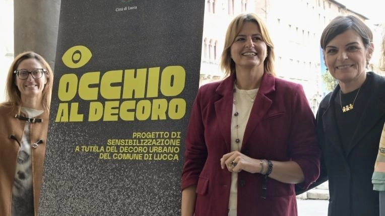 Giulia Pasquini, prima a sinistra, con le assessori Granucci e Testaferrata Giulia Pasquini, prima a sinistra, con le assessori Granucci e Testaferrata