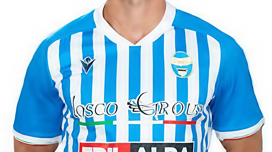 Valentini, 350 presenze tra Serie A, B e C Valentini, 350 presenze tra Serie A, B e C
