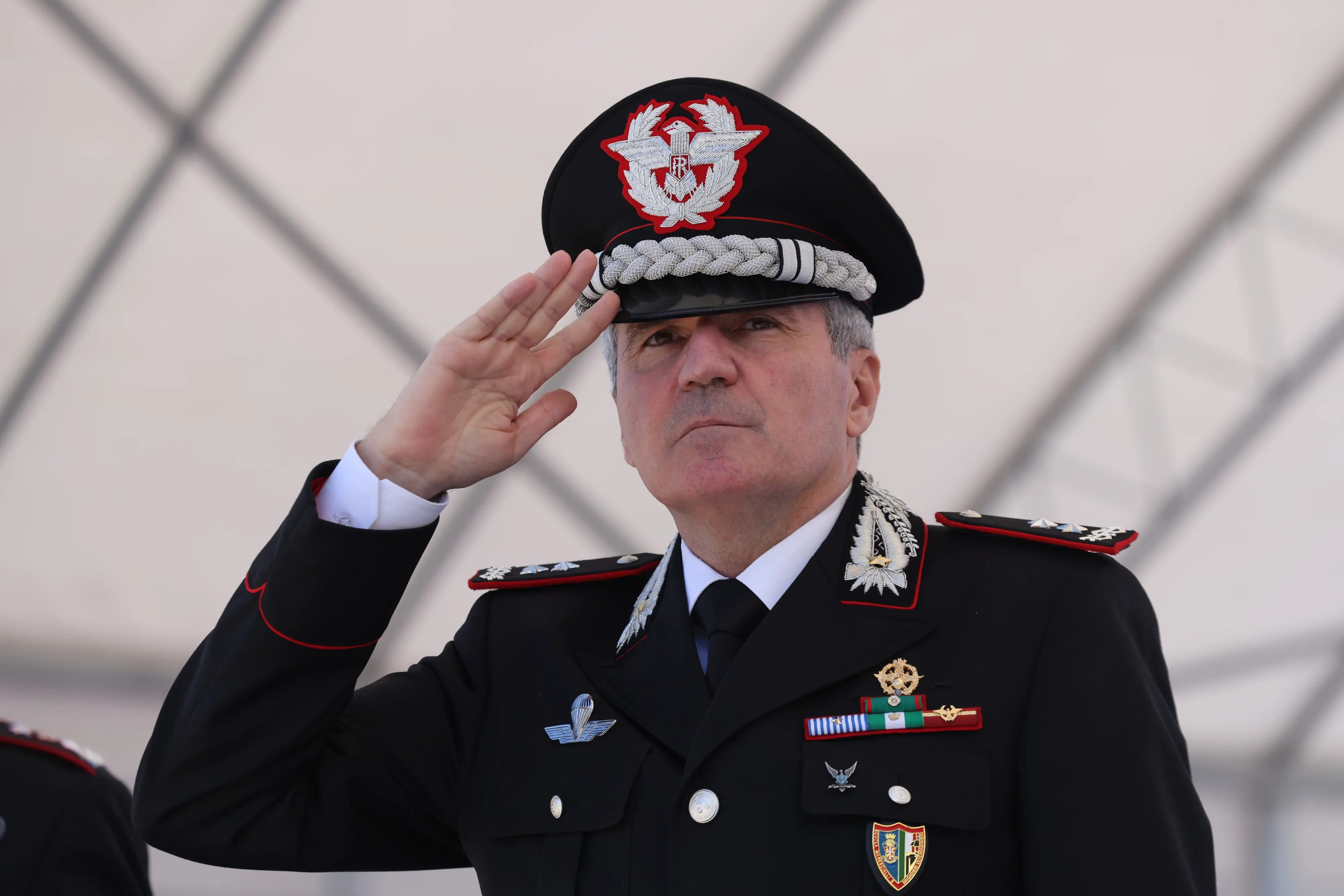 Dopo la rimozione del generale. L’Arma: “La disciplina prima di tutto”