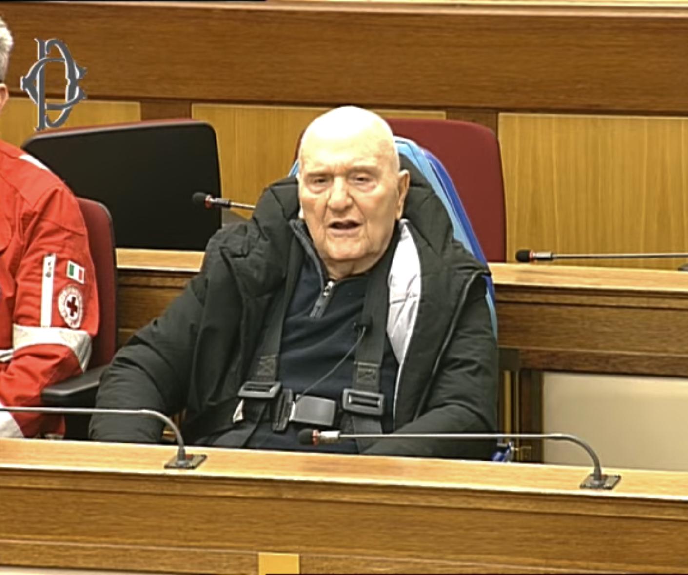 E’ morto Fiesoli, fondatore del Forteto. Scontava una pena di 14 anni per maltrattamenti e abusi su minori E’ morto Fiesoli, fondatore del Forteto. Scontava una pena di 14 anni per maltrattamenti e abusi su minori