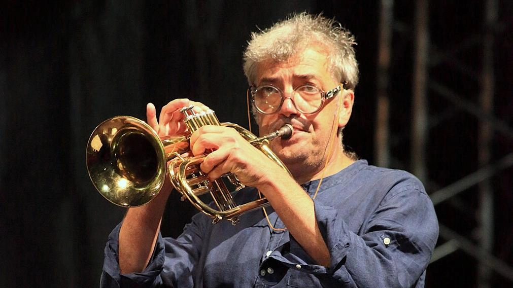 Tutto pronto per l’importante rassegna internazionale in piazza Europa. La direzione di Lorenzo Cimino: "Questa è l’edizione della connessione. Artisti e ascoltatori sono parte di un dialogo che va oltre la musica".