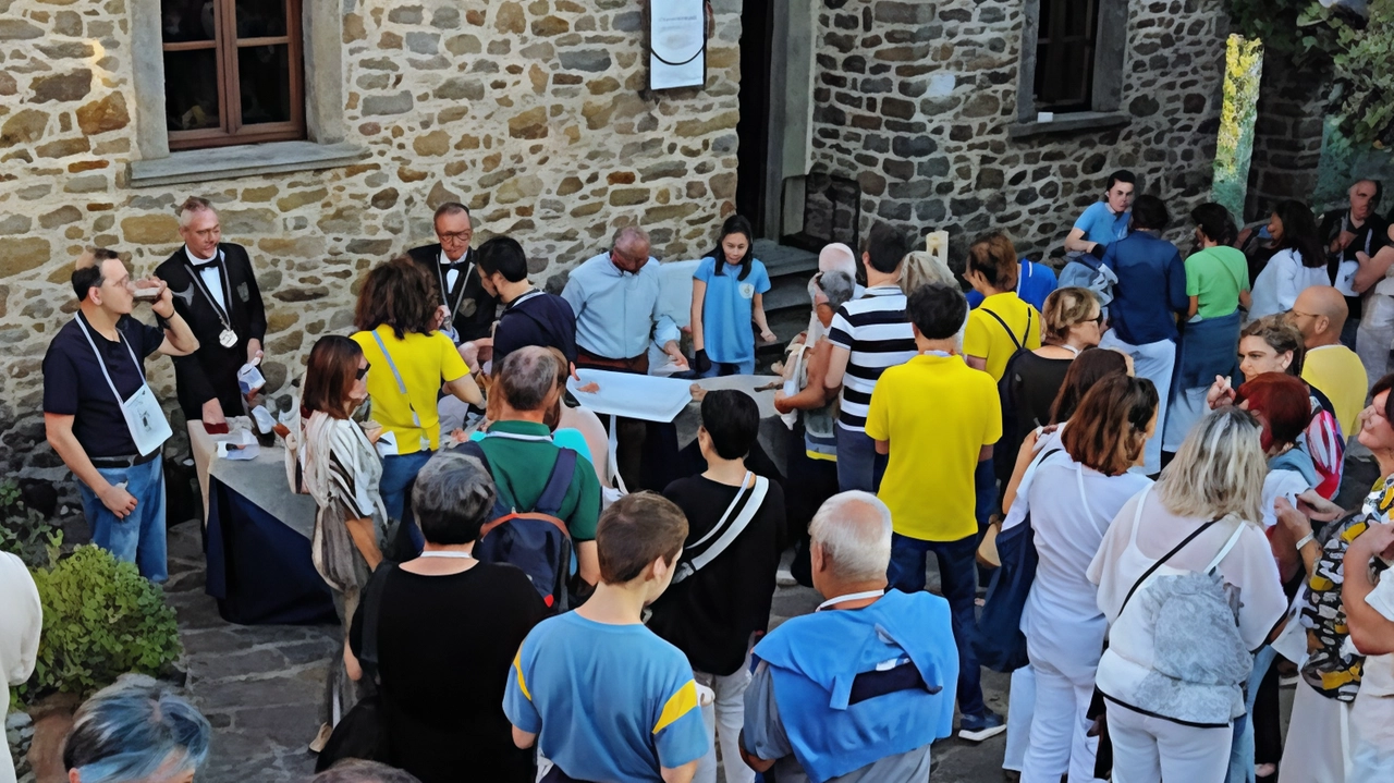 Il primo appuntamento AperiDaVinci, che si è svolto alla casa natale di Leonardo ad Anchiano,. sarà ripetuto il 31 agosto ai cipressi della Fattoria Dianella