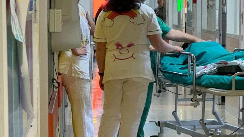 Altra testimonianza dal pronto soccorso: "Aria condizionata zero, tutti nelle barelle in fila in corridoio". Il consigliere Natale: "Chi ha fatto le analisi prima del black out dovrà ripeterle. Servono interventi strutturali". Altra testimonianza dal pronto soccorso: "Aria condizionata zero, tutti nelle barelle in fila in corridoio". Il consigliere Natale: "Chi ha fatto le analisi prima del black out dovrà ripeterle. Servono interventi strutturali".