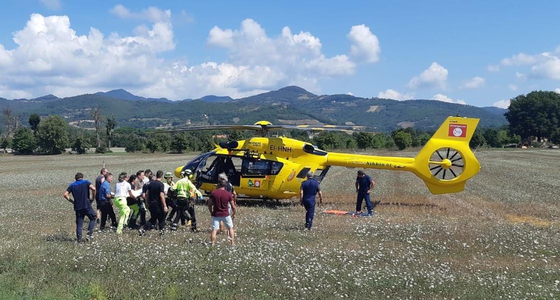 Incidente tra auto e scooter, 17enne ricoverata in gravi condizioni Incidente tra auto e scooter, 17enne ricoverata in gravi condizioni