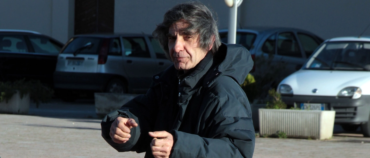 I ladri in canonica, furto durante la messa sventato dai poliziotti. ‘Gente senza scrupoli’