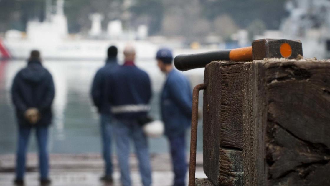 morì a causa dell amianto condannato il ministero