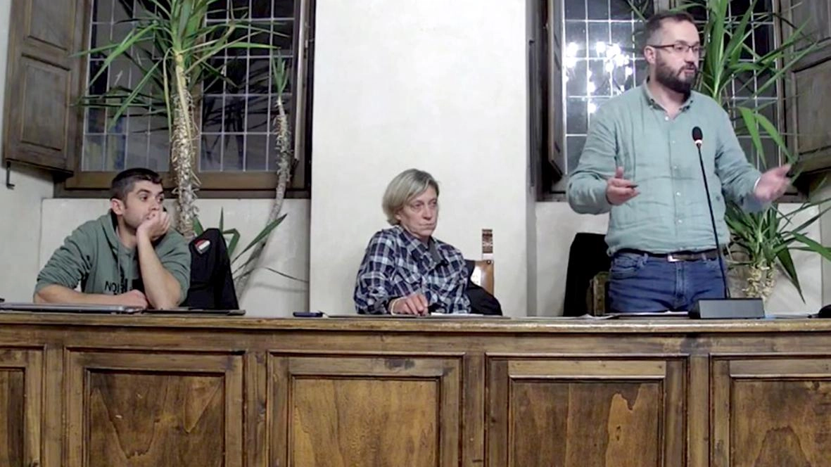 Da sinistra Alessandro Olioni, Vanessa Ceccarelli e Andrea Tonarelli Da sinistra Alessandro Olioni, Vanessa Ceccarelli e Andrea Tonarelli
