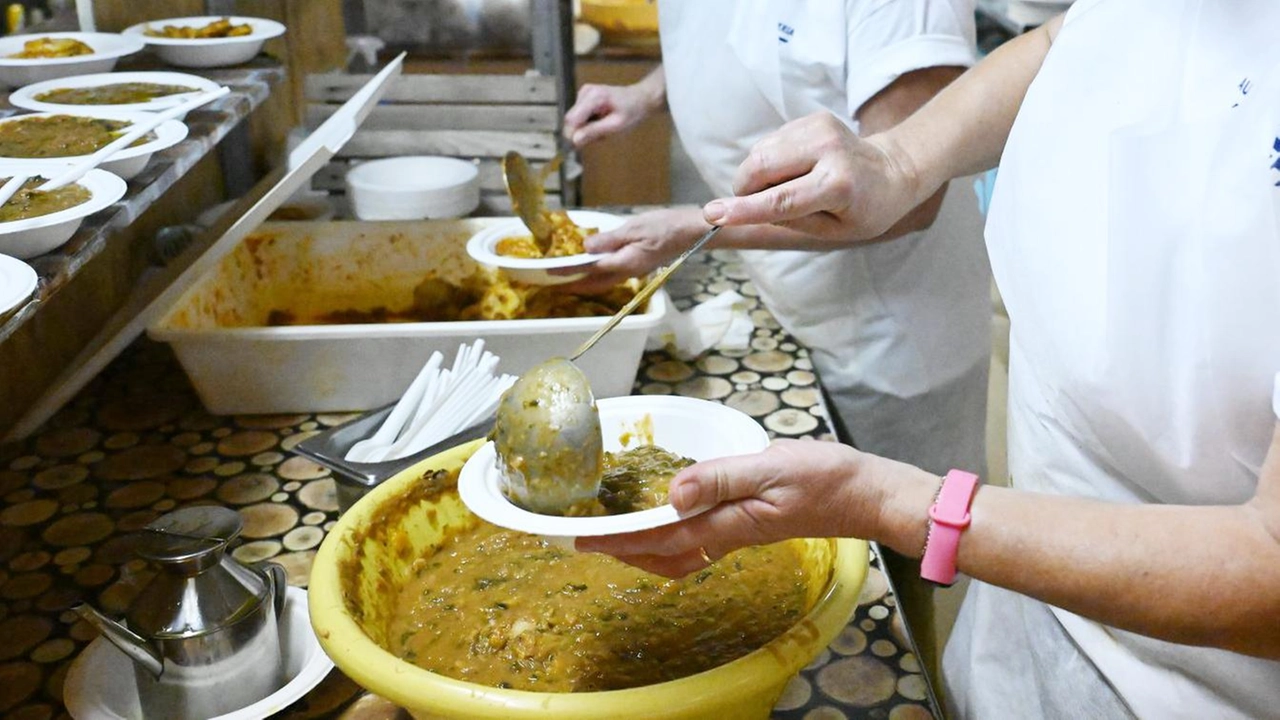 Le attività scelte dai lucchesi per passare la giornata di oggi. Tra le mete preferite la Garfagnana, le Pizzorne e la piscina. Piacciono anche gli eventi organizzati come la sagra di Aquilea . . Le attività scelte dai lucchesi per passare la giornata di oggi. Tra le mete preferite la Garfagnana, le Pizzorne e la piscina. Piacciono anche gli eventi organizzati come la sagra di Aquilea . .
