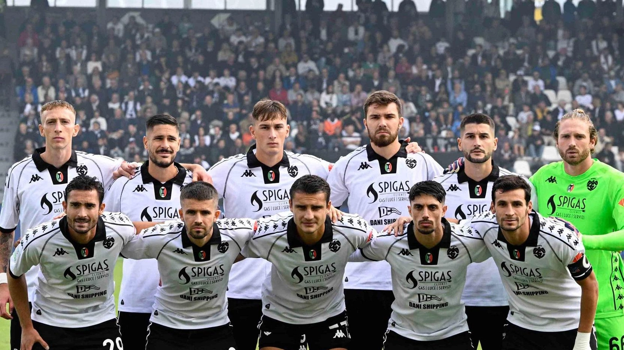 La formazione dello Spezia scesa in campo contro la Reggiana La formazione dello Spezia scesa in campo contro la Reggiana