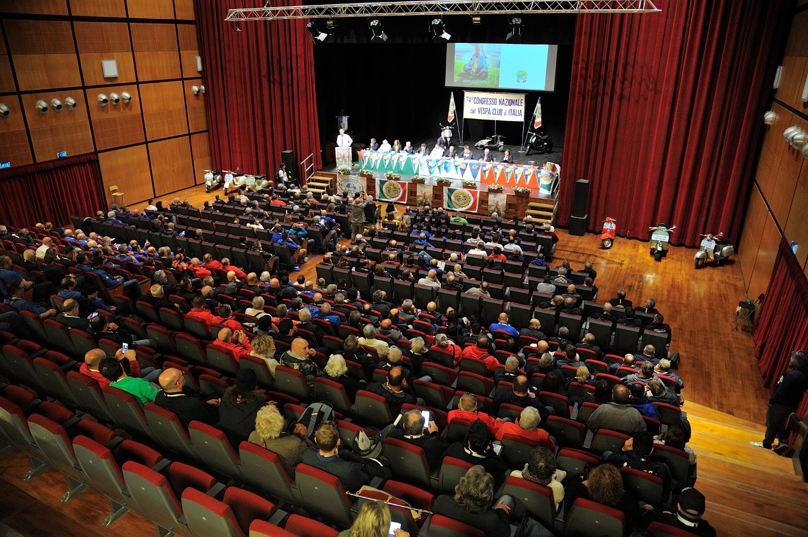 Teatro Era, rischio declassamento: “Un attacco alla cultura” Teatro Era, rischio declassamento: “Un attacco alla cultura”