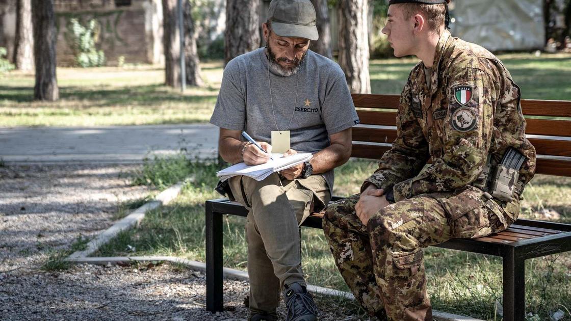 il 183176 tornato dal kosovo giacomo par224 a vent8217anni rispetto per i luoghi in cui portiamo aiuto