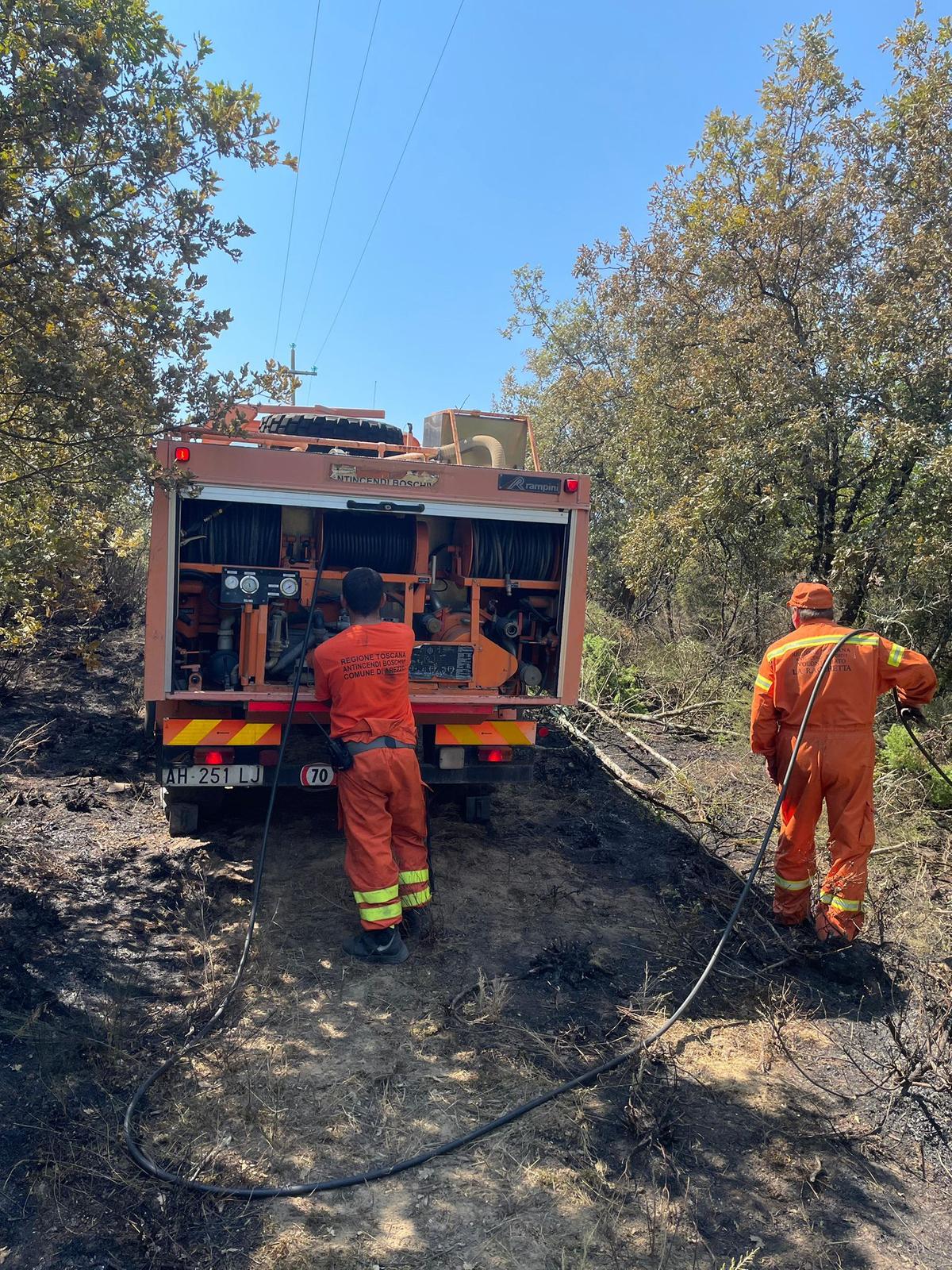 Incendi boschivi: aggiornamenti e raccomandazioni dalla sala operativa Pratomagno