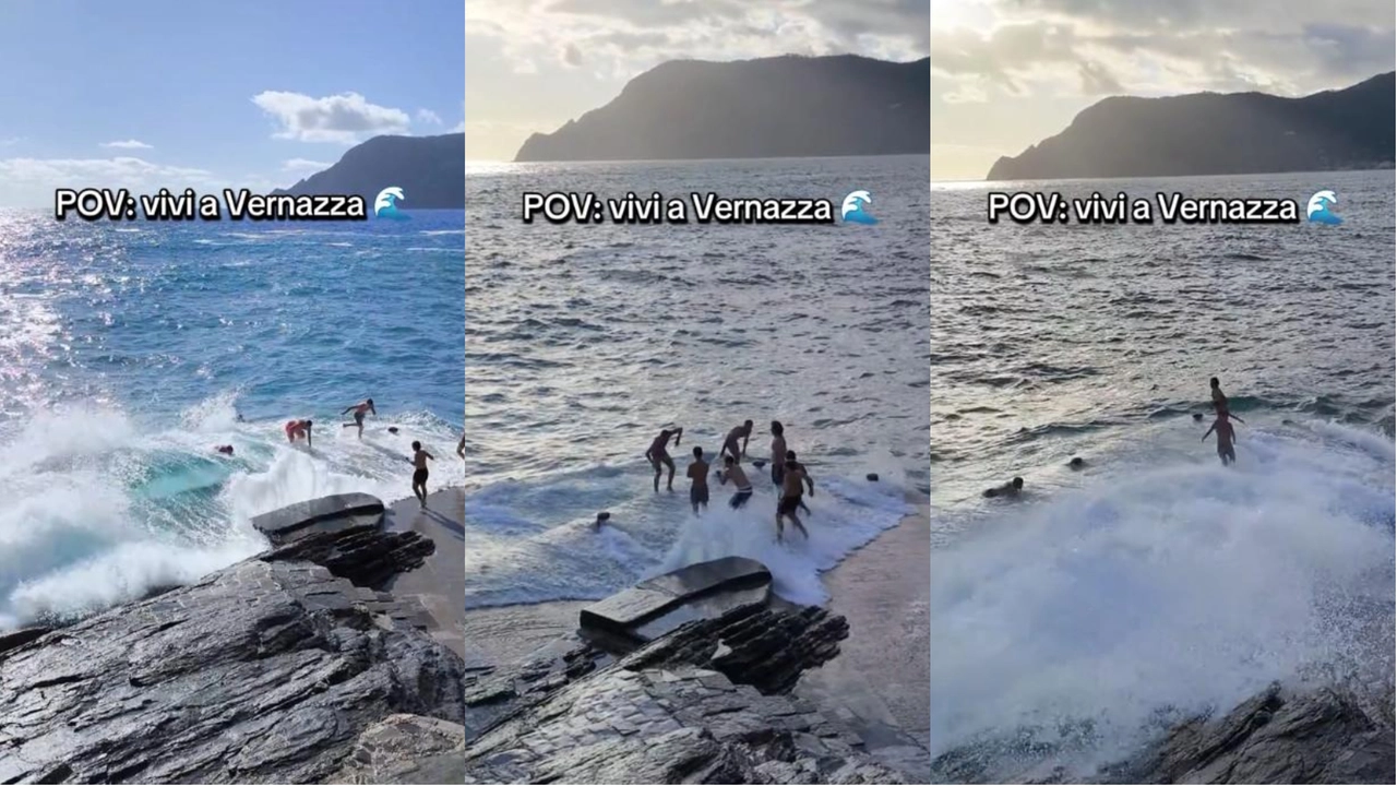 Vernazza, jogos perigosos no píer: os meninos desafiam as ondas