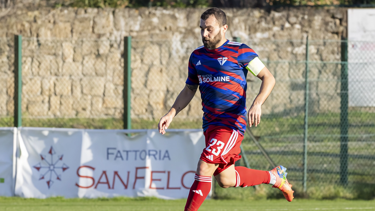 Fabrizio Lo Sicco in azione Il capitano dei minerari è uno dei punti fermi della squadra ormai da diverse stagioni Fabrizio Lo Sicco in azione Il capitano dei minerari è uno dei punti fermi della squadra ormai da diverse stagioni
