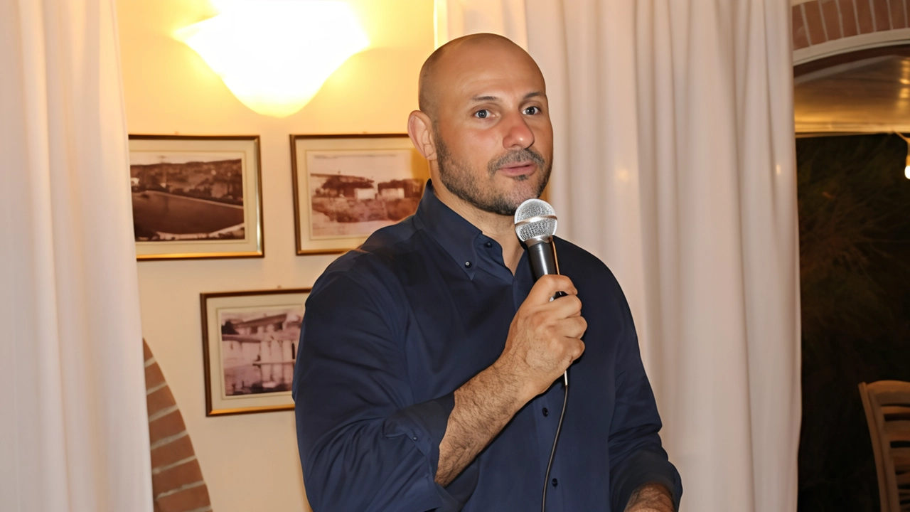 Il direttore di Confesercenti, Andrea Biondi, tutti i mercoledì sarà a Follonica Il direttore di Confesercenti, Andrea Biondi, tutti i mercoledì sarà a Follonica