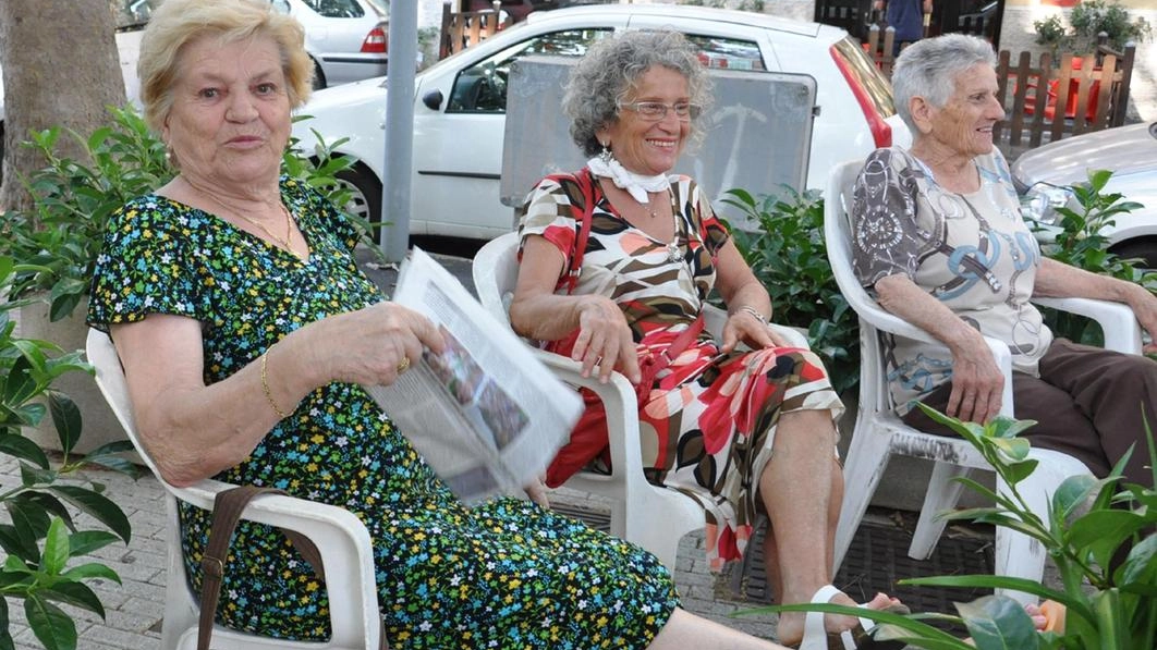 Le donne hanno un’aspettativa di vita. di 85,9 anni (foto d’archivio) Le donne hanno un’aspettativa di vita. di 85,9 anni (foto d’archivio)