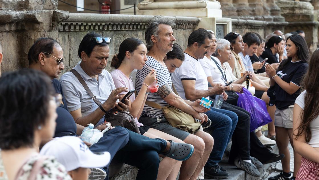 I turisti che non spendono: “La colpa è dei prezzi alti”. E la pizza diventa un lusso