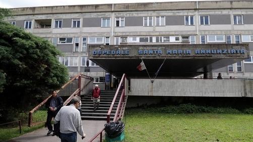 https://www.lanazione.it/image-service/view/acePublic/alias/contentid/Y2I2ZTg1YTEtZDg1Ni00/0/ospedale-ponte-a-niccheri-la-svolta-al-via-i-lavori-per-il-nuovo-reparto.jpeg?f=16:9&w=1200&h=630