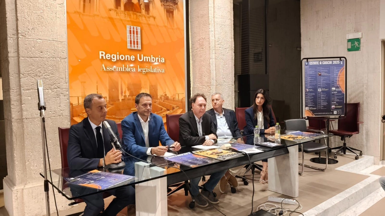 La presetazione dell’evento “Estate a Cascia“ a palazzo Cesaroni, in Regione E’ intervenuto anche il consigliere regionale Cristian Betti La presetazione dell’evento “Estate a Cascia“ a palazzo Cesaroni, in Regione E’ intervenuto anche il consigliere regionale Cristian Betti