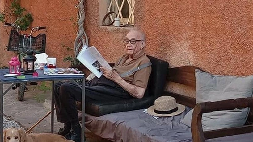 Daniel Spoerri è morto a 94 anni. Celebre il suo giardino sul monte Amiata