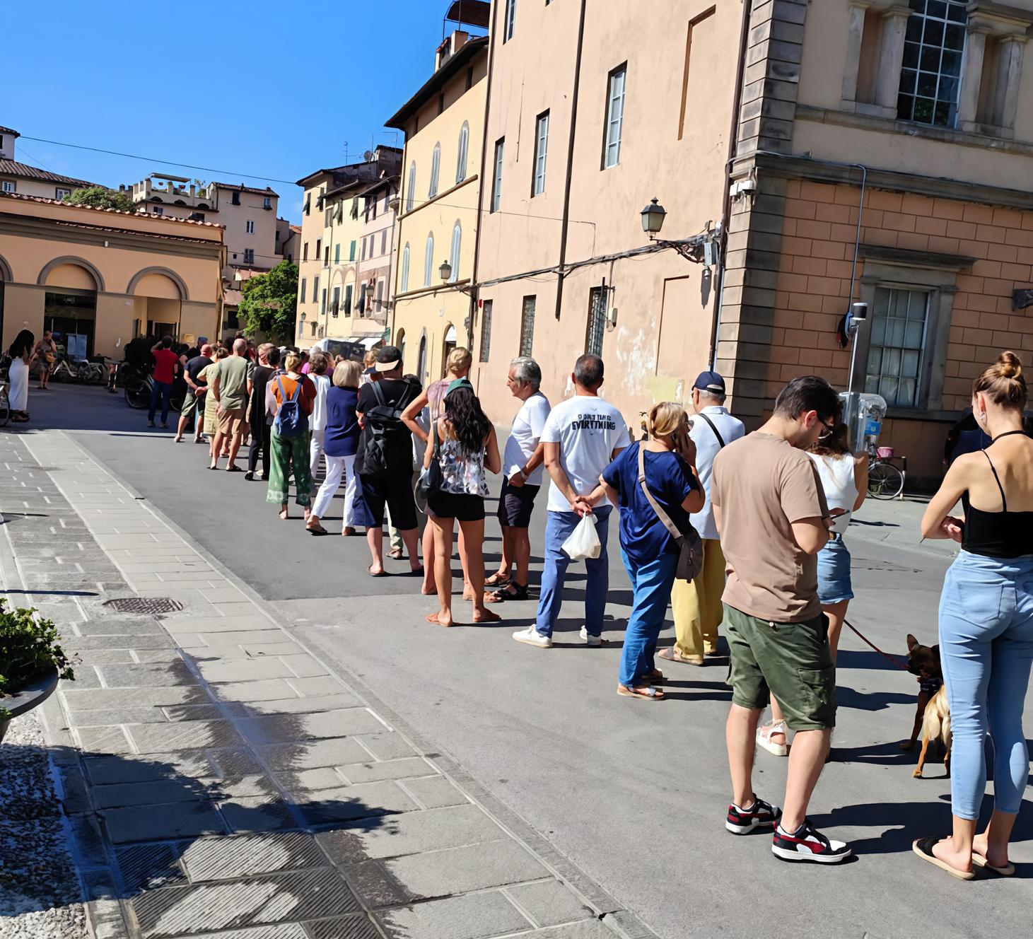 Assalto per la Tolkien “2“. La replica è subito sold out