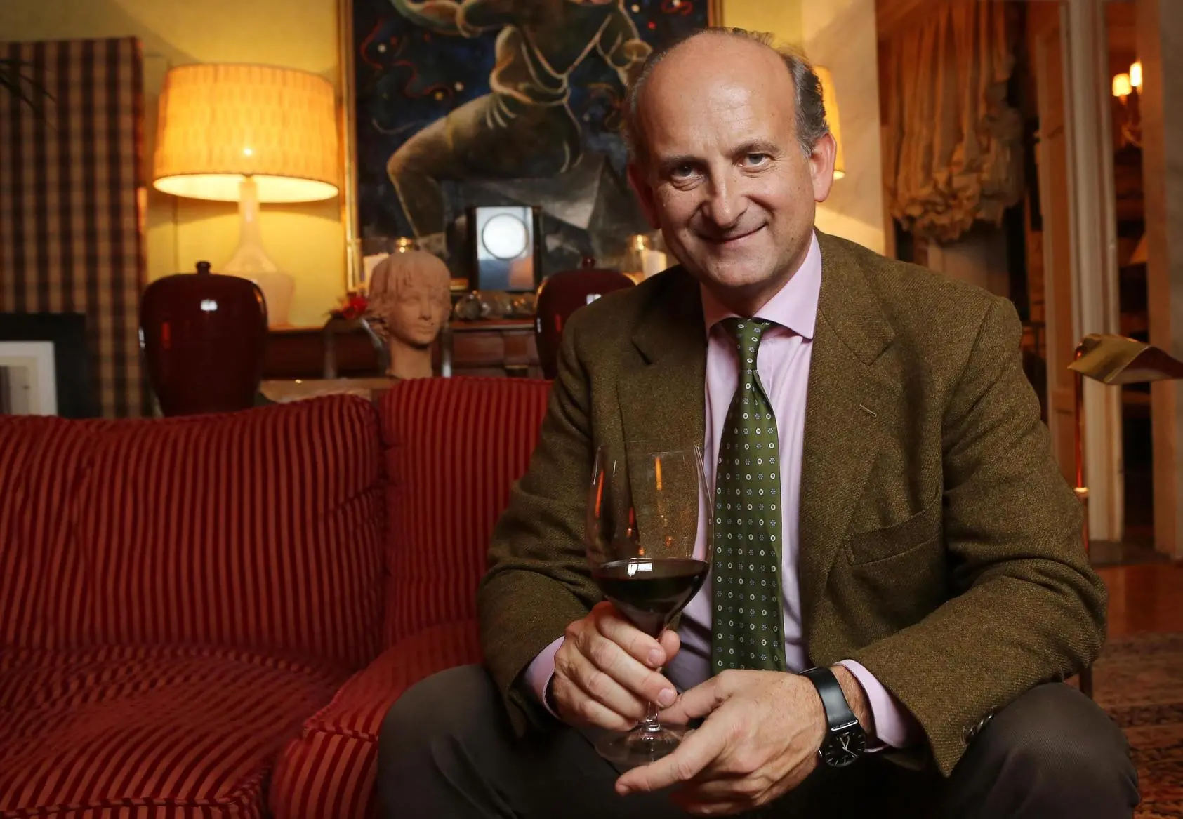 Lamberto Frescobaldi, il marchese ’contadino’: "La campagna mi rilassa. Firenze fu uno choc. Carlo III? Caro amico"