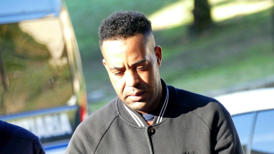 ll criminologo Fabio Fedeli commenta il doppio delitto da ergastolo "Oltre ad aver assistito alle coltellate ha dovuto proteggere la sorella". ll criminologo Fabio Fedeli commenta il doppio delitto da ergastolo "Oltre ad aver assistito alle coltellate ha dovuto proteggere la sorella".