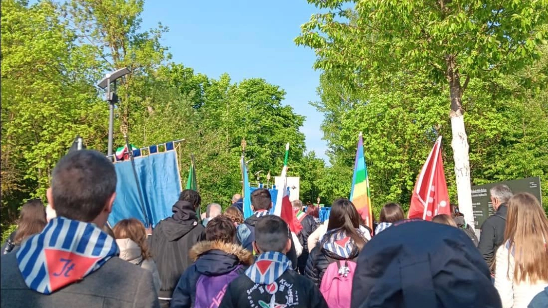 La colonna dei giovani e dei volontari Aned ai campi di sterminio La colonna dei giovani e dei volontari Aned ai campi di sterminio