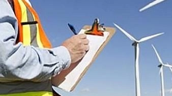 È stata riaggiornata a mercoledì 30 aprile la terza conferenza dei servizi, tenutasi mercoledì e durata per ben cinque ore sul progetto eolico «Badia del Vento» che – lo ricordiamo – prevede l’installazione di sette aerogeneratori alti 180 metri nel territorio appenninico di Badia Tedalda