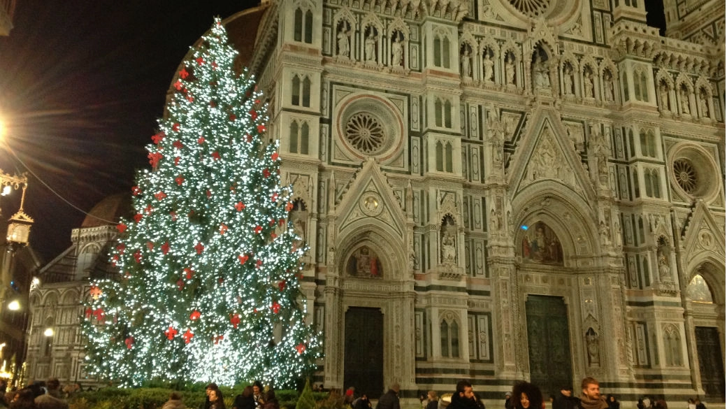 Piazza del Duomo a Firenze Piazza del Duomo a Firenze