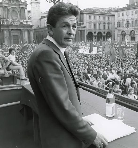 https://www.lanazione.it/image-service/view/acePublic/alias/contentid/Y2M0MmMxZjgtOWZkYS00/0/berlinguer-oltre-gli-steccati-una-mostra-ricorda-il-leader-del-pci.jpeg?f=1.90:1&h=630