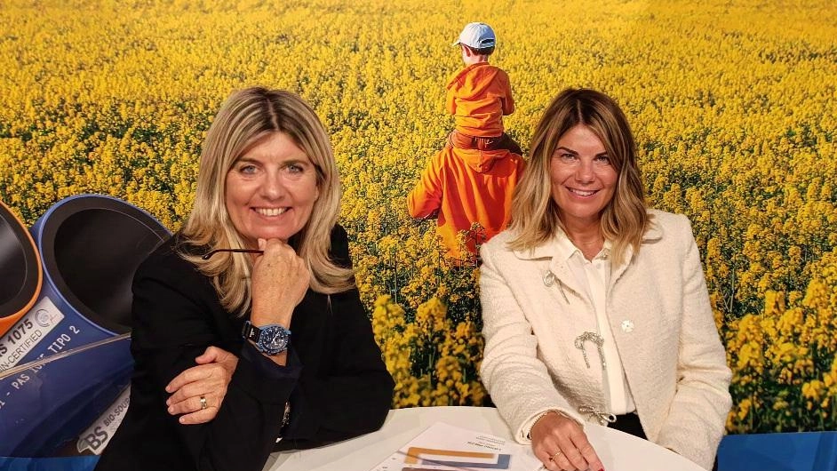 Da sinistra, Raffaella e Giulia Sartini della Idrotherm 2000 Da sinistra, Raffaella e Giulia Sartini della Idrotherm 2000