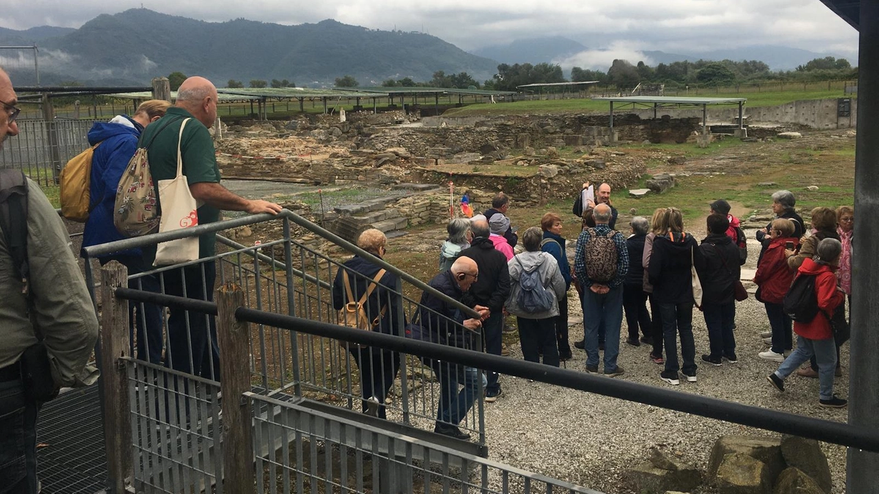 Turisti e ricercatori nell’area archeologica di Luni: il 29 maggio verrà inaugurato il nuovo museo, un evento atteso dal 2019