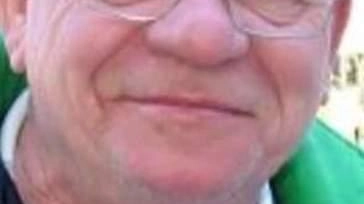 Porcari piange la scomparsa di Carlo Di Giulio, noto come Carlino, pilastro dell'Atletica Porcari. Lascia un vuoto insostituibile sia operativamente che umanamente. Porcari piange la scomparsa di Carlo Di Giulio, noto come Carlino, pilastro dell'Atletica Porcari. Lascia un vuoto insostituibile sia operativamente che umanamente.