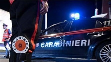 Banditi con lo spray: presi. Colpo ’urticante’ all’orafo. Il tradimento di un operaio