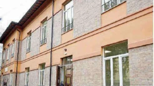 "Un passo importante: sono state finalmente rimosse le impalcature dalla scuola primaria di Elce, segnando una tappa decisiva nei lavori... "Un passo importante: sono state finalmente rimosse le impalcature dalla scuola primaria di Elce, segnando una tappa decisiva nei lavori...