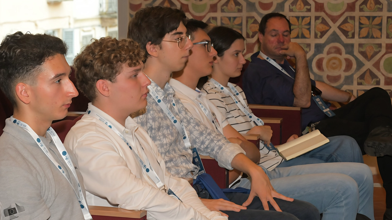 In un mondo in cui la conoscenza delle lingue appare un requisito sempre più importante per le nuove generazioni, che... In un mondo in cui la conoscenza delle lingue appare un requisito sempre più importante per le nuove generazioni, che...