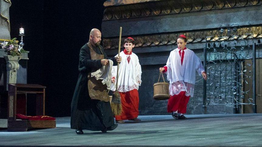 Doppio evento sul lago. Torna l’incanto di Puccini con Tosca e Turandot Doppio evento sul lago. Torna l’incanto di Puccini con Tosca e Turandot