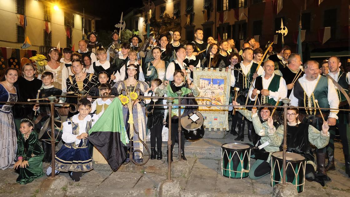 La storica ’Disfida’. Palio a Montechiaro. Bellotti miglior arciere La storica ’Disfida’. Palio a Montechiaro. Bellotti miglior arciere