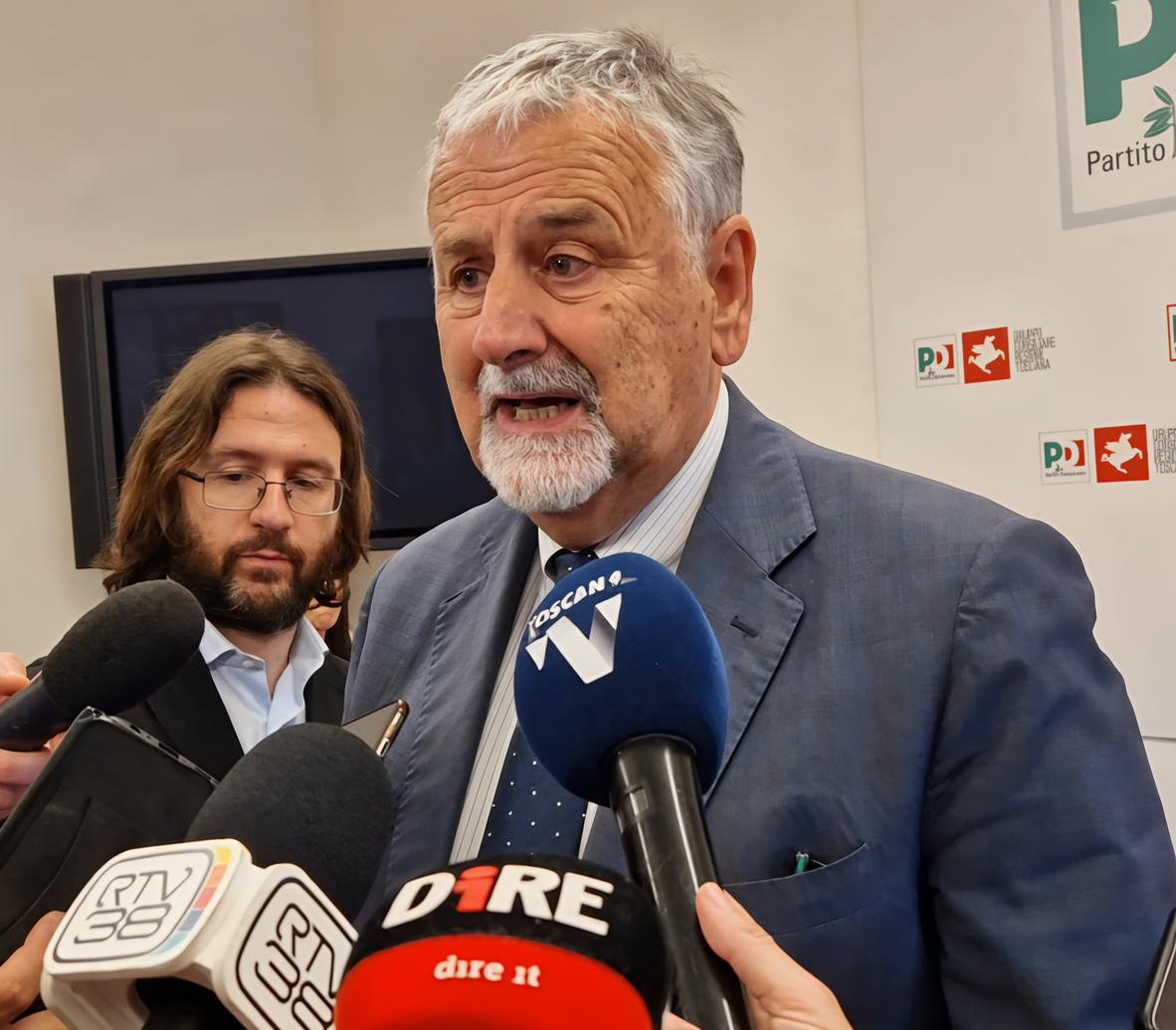 https://www.lanazione.it/image-service/view/acePublic/alias/contentid/Y2NkMGQ4M2EtYzYwNi00/0/candidature-lora-di-ceccarelli-sara-lui-a-decidere-il-suo-destino-domani-il-gran-finale-sui-nomi.jpeg?f=1.90:1&w=1200